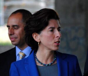 Read more about the article Poll Question: Should Governor Raimondo override Mayor Elorza closing parks?