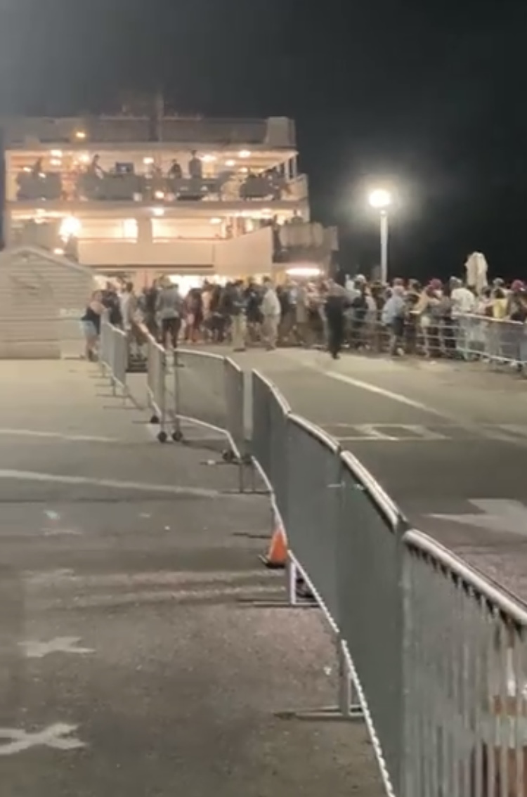 Read more about the article Video: Block Island ferry brawl