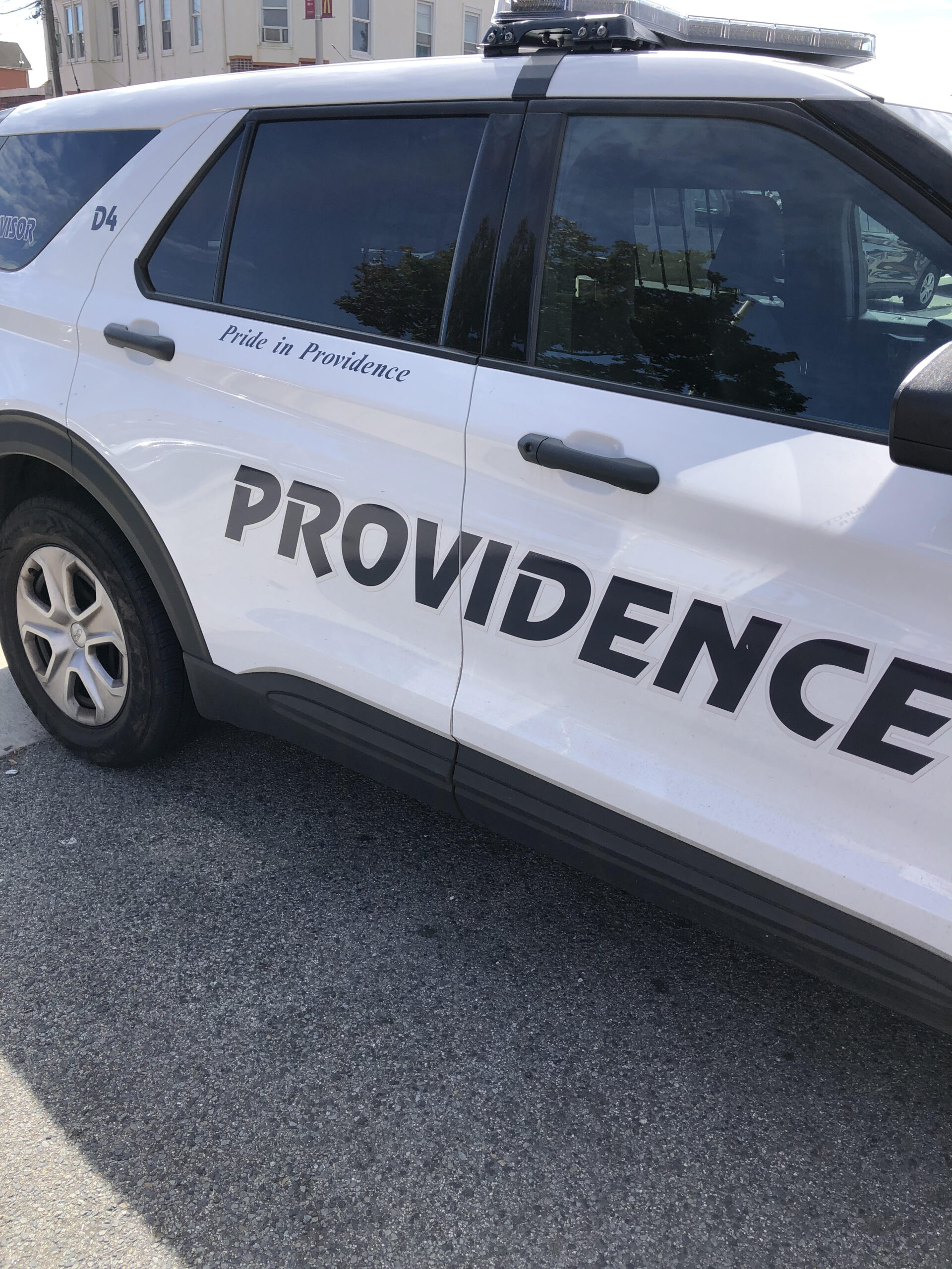 Read more about the article Video: Providence Police chase and taser suspect