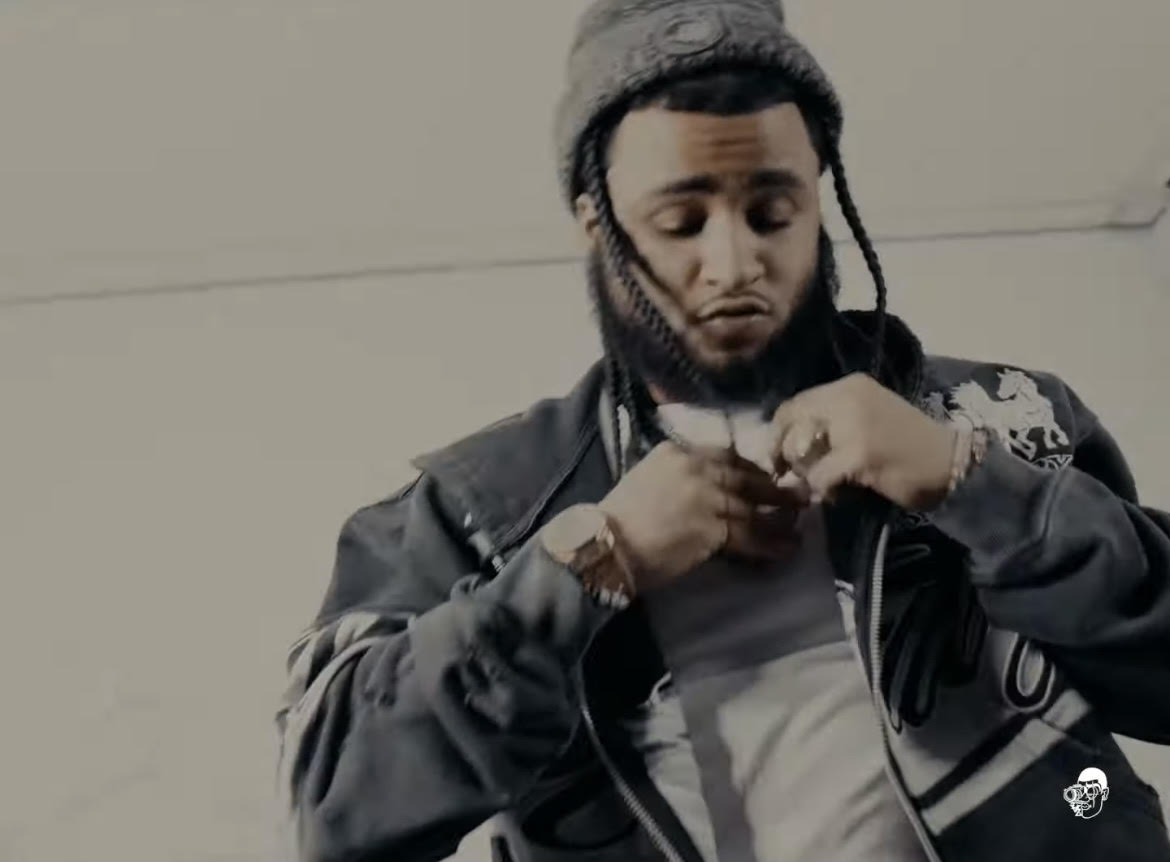 Read more about the article Who killed Bucket West member in Times Square?