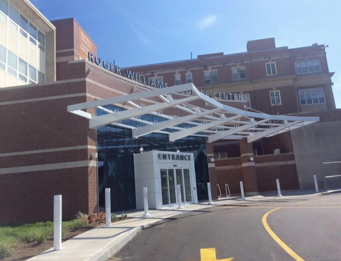 Read more about the article Roger Williams emergency room wait times hit ten hours